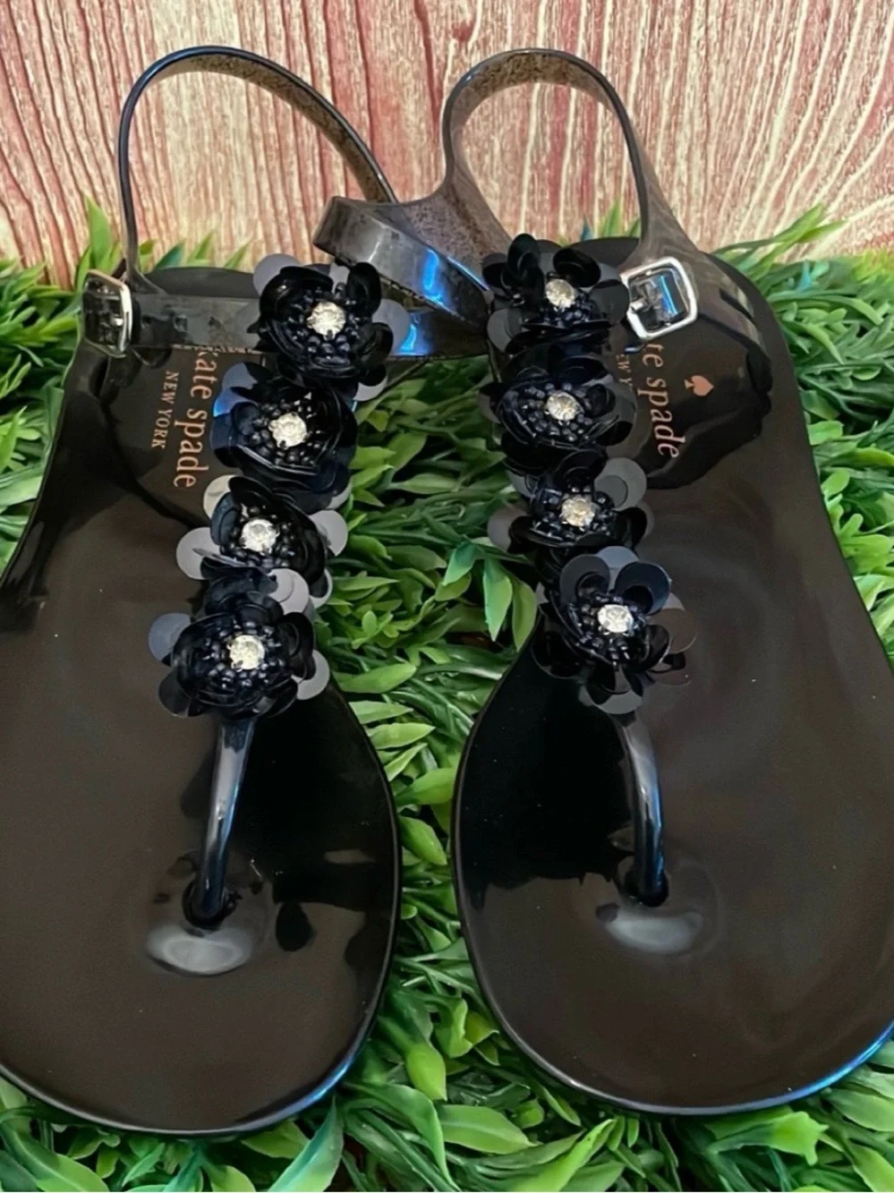 Kate Spade Women’s Jelly Flower Rhinestone Flip Flops Size 5
